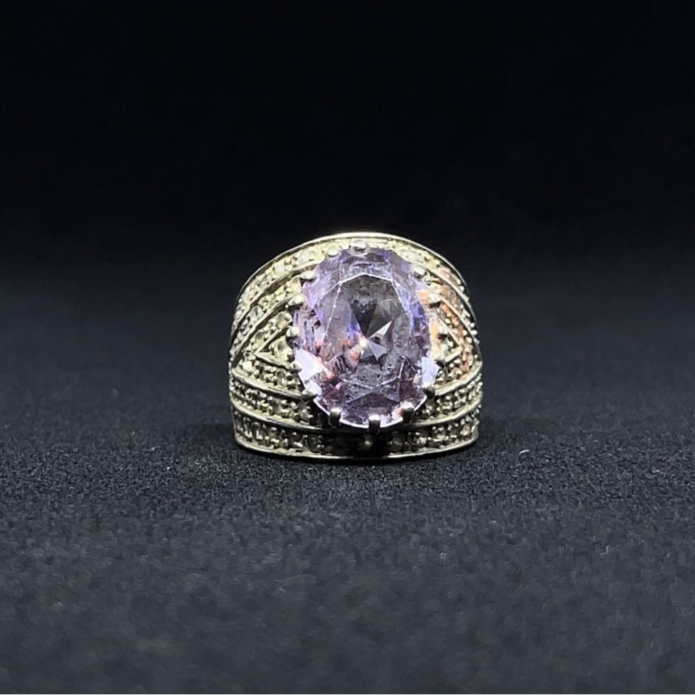 STERLING SILVER AMETHYST RING
